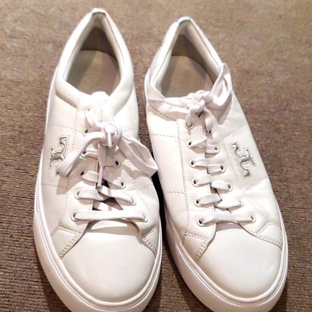 Tory Burch white logo sneaker size 11